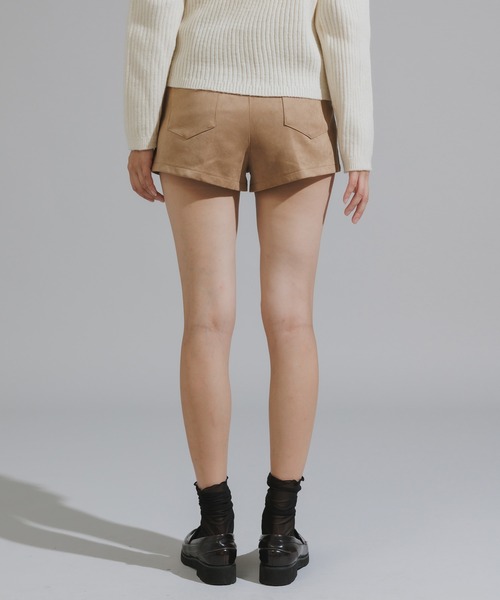 Chick（チック）の「Wood Bead Cord with Bandana Faux Suede Shorts / バンダナ付きウッドビーズコード フェイクスウェードショートパンツ（その他パンツ・レディース・ブラック/ブラウン/カーキ・FREE）」の16枚目の写真
