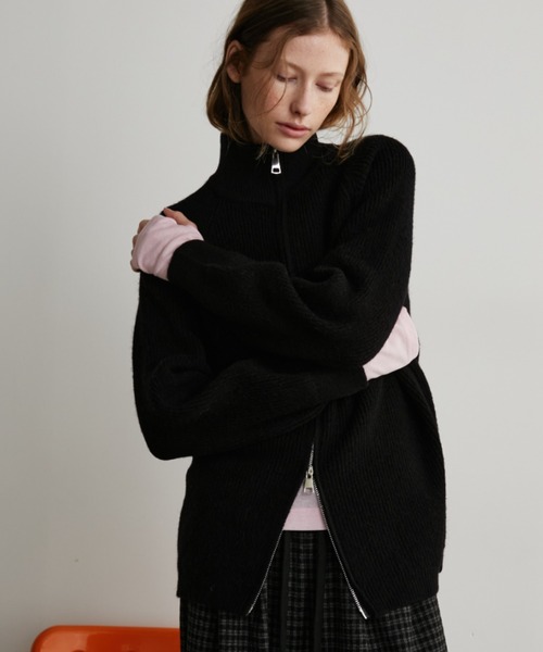 Auntie Rosa Holiday（アンティローザホリデー）の「ダブルジップスタンドニットカーディガン（カーディガン/ボレロ・レディース・グレー/ブラック/アイボリー・FREE）」の14枚目の写真