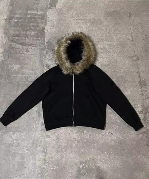 B'day(ビーデイ)の「【 B'day / ビーデー 】フェイクファーZIP-PK(パーカー・メンズ・グレー/ブラック系その他/ブラック・X-LARGE/LARGE/MEDIUM)」の1枚目の写真