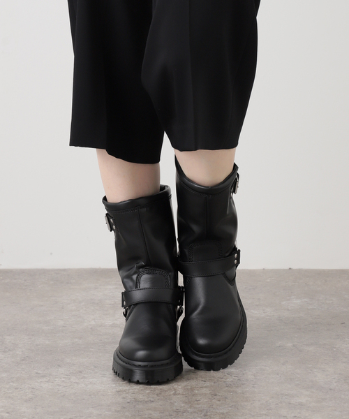 Spick & Span(スピックアンドスパン)の「Dr.Martens/ドクターマーチン Anistone Hi プルオンブーツ(ブーツ・レディース・ブラウン/ブラック・24cm/23cm/25cm)」の13枚目の写真