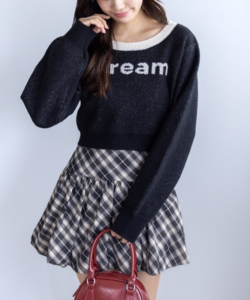 clear（クリア）の「ストーンロゴジャガードクロップドニットトップス［韓国ファッション ガーリー カジュアル］（ニット/セーター・レディース・ブラック/グレー/ピンク・F）」の2枚目の写真