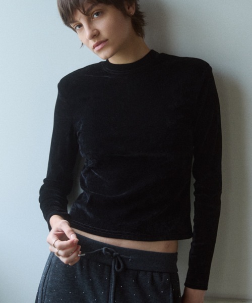 VION(ヴィオン)の「グロッシーベロアロングスリーブティー / Glossy Velour Long Sleeve TEE(Tシャツ/カットソー・レディース・チャコールグレー/ブラック・FREE)」の2枚目の写真
