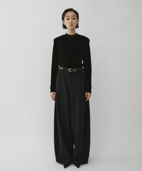 VION(ヴィオン)の「グロッシーベロアロングスリーブティー / Glossy Velour Long Sleeve TEE(Tシャツ/カットソー・レディース・チャコールグレー/ブラック・FREE)」の7枚目の写真