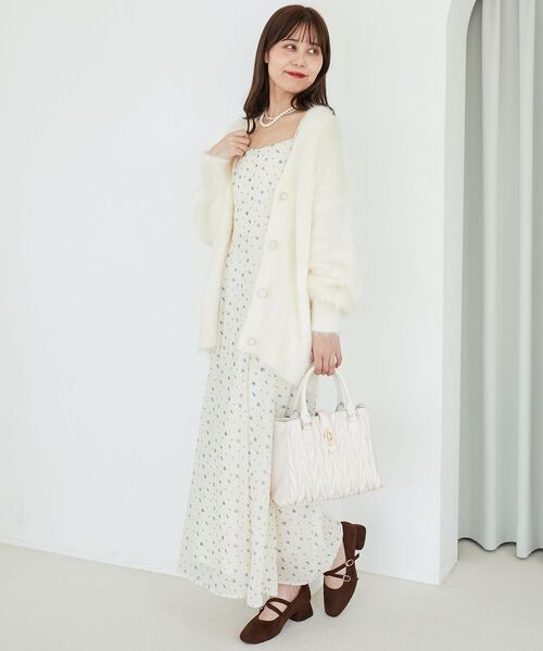 MAJESTIC LEGON（マジェスティックレゴン）の「キラメキシャギーミディカーディガン（カーディガン/ボレロ・レディース・アイボリー/ブルー/チャコールグレー/ピンク・MEDIUM）」の10枚目の写真