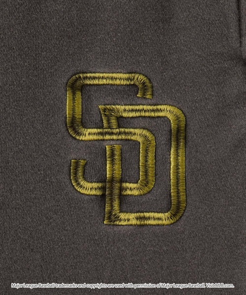 MLB（メジャーリーグベースボール）の「MLB/メジャーリーグベースボール 別注 ワッペン刺繍 ピグメント加工 ヴィンテージ ビッグシルエット 裏起毛 ワイドスウェットパンツ【セットアップ対応】（スウェットパンツ・メンズ・ブラック系/アッシュブラウン/ブラック・L/M/S）」の9枚目の写真