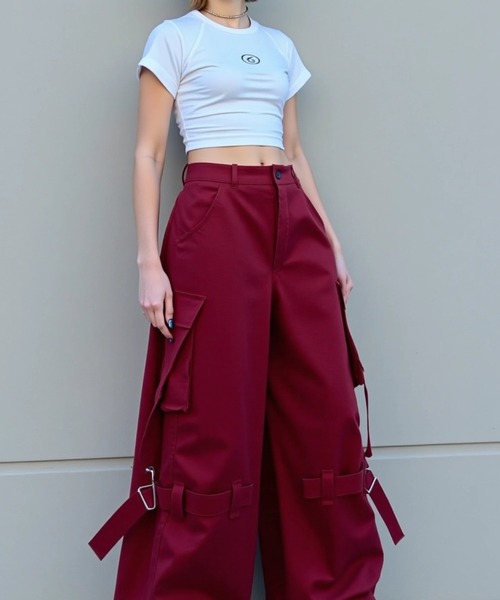 cammie(キャミー)の「レッグベルト付きカーゴパンツ(カーゴパンツ・レディース・ブラック/レッド・M/L)」の8枚目の写真
