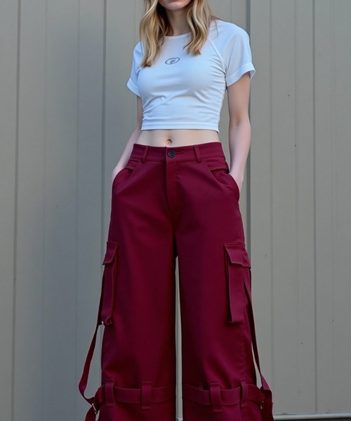 cammie(キャミー)の「レッグベルト付きカーゴパンツ(カーゴパンツ・レディース・ブラック/レッド・M/L)」の11枚目の写真
