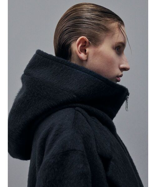 UN3D.（アンスリード）の「HOOD LAYERED SHAGGY CT / フードレイヤードシャギーコート（その他アウター・レディース・ブラック/チャコールグレー・FREE）」の6枚目の写真