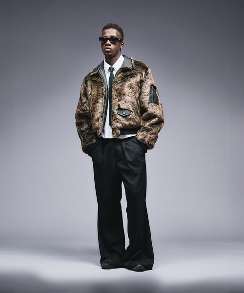 ANDER HUNK（アンダーハンク）の「Wide Flare Tuck Slacks / ワイドフレアタックスラックス（スラックス・メンズ・グレー/ブラック・MEDIUM/LARGE/SMALL）」の12枚目の写真