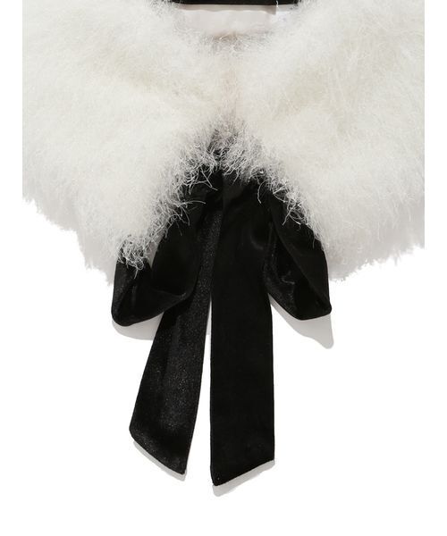 LILY BROWN（リリーブラウン）の「ベロアリボンティペット（付け襟・レディース・ホワイト/ブラック/グレイッシュベージュ・F）」の9枚目の写真