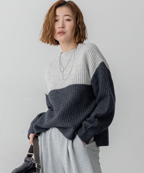 23区(ニジュウサンク)の「ウールカシミヤ カラーブロック バルキー ニット(ニット/セーター・レディース・スカイブルー系2/ライトイエロー系2/ライトグレー系2/ベージュ系2・38)」の1枚目の写真