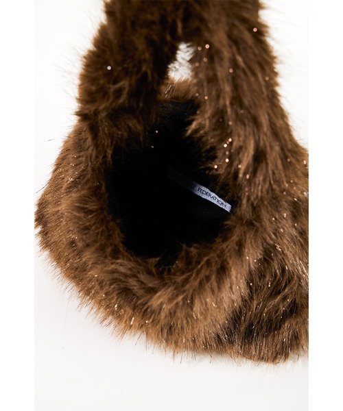 ottilie（オティーリエ）の「【 Ordinary Federation / オーディナリーフェデレーション 】ラメ入りフェイクファー2WAYショルダーバッグ（ショルダーバッグ・レディース・アイボリー/グレー/ブラウン・FREE）」の7枚目の写真