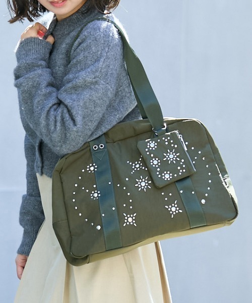 Casselini（キャセリーニ）の「Casselini(キャセリーニ)スタッズバッグ（トートバッグ・レディース・ブラック/カーキ・FREE）」の2枚目の写真