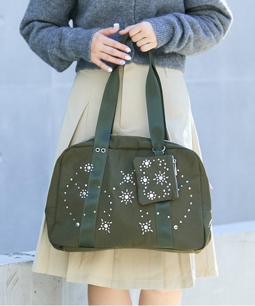 Casselini（キャセリーニ）の「Casselini(キャセリーニ)スタッズバッグ（トートバッグ・レディース・ブラック/カーキ・FREE）」の12枚目の写真