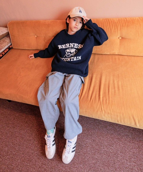 BAYFLOW（ベイフロー）の「[遊んで汚れても安心♪]洗える!HAPPYカラーニットプルオーバー25(KIDS)（ニット/セーター・キッズ・ネイビー/オレンジ/ピンク/レッド/ブルー・110cm/130cm/150cm）」の21枚目の写真