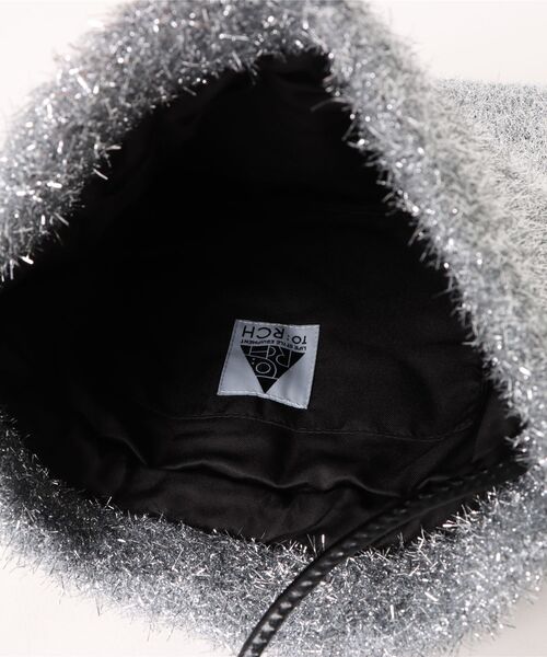 ottilie(オティーリエ)の「【 TO:RCH / トーチ 】Disney Collection Mickey ラメニットショルダーバッグ(ショルダーバッグ・レディース・ブラック/シルバー/オフホワイト・FREE)」の14枚目の写真