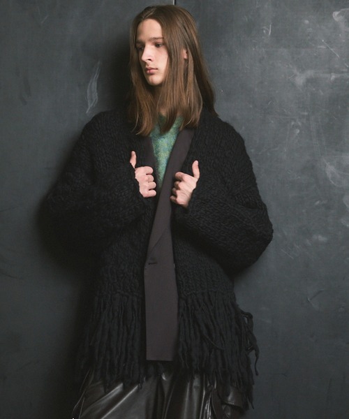 MAISON SPECIAL(メゾンスペシャル)の「《UNISEX》Volume Yarn Prime-Over Fringe Cardigan/ボリュームヤーンプライムオーバーフリンジカーディガン【MAISON SPECIAL/メゾンスペシャル】(カーディガン/ボレロ・メンズ・アイボリー/ブラック・FREE)」の2枚目の写真