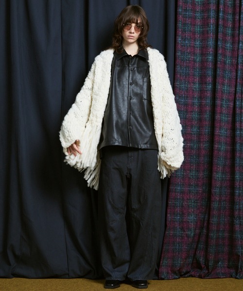 MAISON SPECIAL(メゾンスペシャル)の「《UNISEX》Volume Yarn Prime-Over Fringe Cardigan/ボリュームヤーンプライムオーバーフリンジカーディガン【MAISON SPECIAL/メゾンスペシャル】(カーディガン/ボレロ・メンズ・アイボリー/ブラック・FREE)」の3枚目の写真