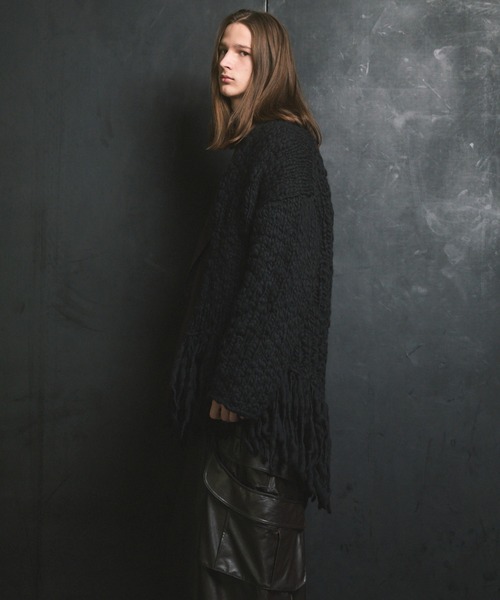 MAISON SPECIAL(メゾンスペシャル)の「《UNISEX》Volume Yarn Prime-Over Fringe Cardigan/ボリュームヤーンプライムオーバーフリンジカーディガン【MAISON SPECIAL/メゾンスペシャル】(カーディガン/ボレロ・メンズ・アイボリー/ブラック・FREE)」の16枚目の写真