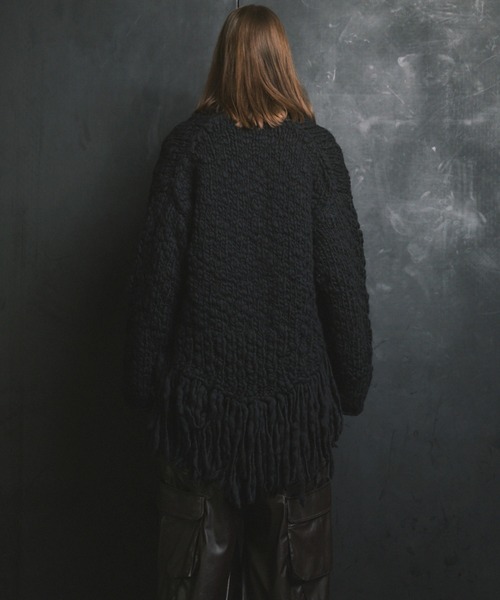 MAISON SPECIAL(メゾンスペシャル)の「《UNISEX》Volume Yarn Prime-Over Fringe Cardigan/ボリュームヤーンプライムオーバーフリンジカーディガン【MAISON SPECIAL/メゾンスペシャル】(カーディガン/ボレロ・メンズ・アイボリー/ブラック・FREE)」の17枚目の写真