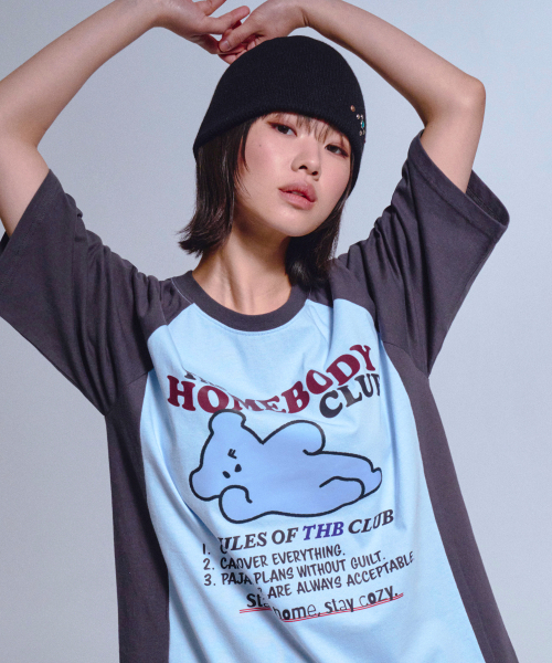 GRAVER（グレーバー）の「[UNISEX]THB CLUB Raglan Short Sleeve T-shirt_2color（Tシャツ/カットソー・メンズ・チャコール/アイボリー・LARGE/MEDIUM）」の4枚目の写真