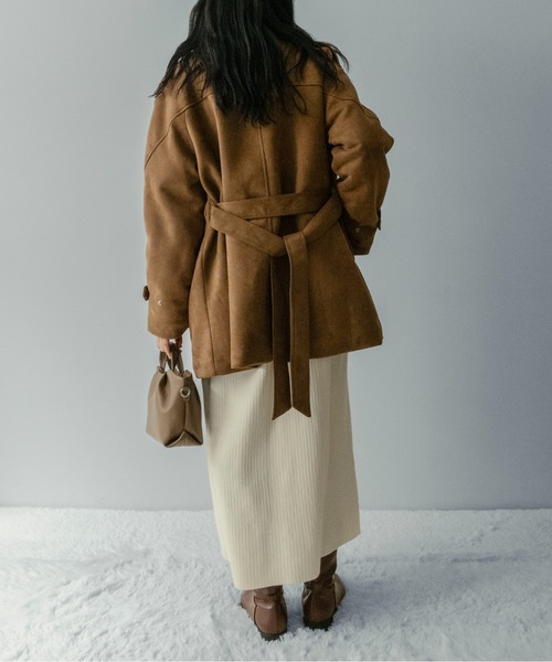 on:nue】[着用動画あり！] ベルト付きミディアム丈スエードファー