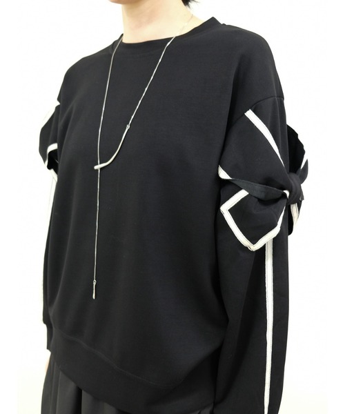 DOLLUPOOPS（ドールアップウップス）の「スリーブリボンステッチプルオーバー（スウェット・レディース・ブラック/ライトベージュ/カーキ・FREE）」の12枚目の写真