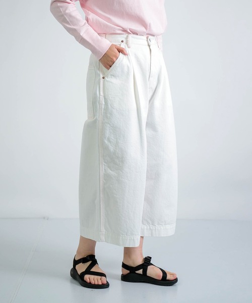 D.M.G.（ドミンゴ）の「[D.M.G / ディーエムジー] 10oz生成りデニム クロップドワイドパンツ（デニムパンツ・レディース・キナリ・M/S）」の19枚目の写真