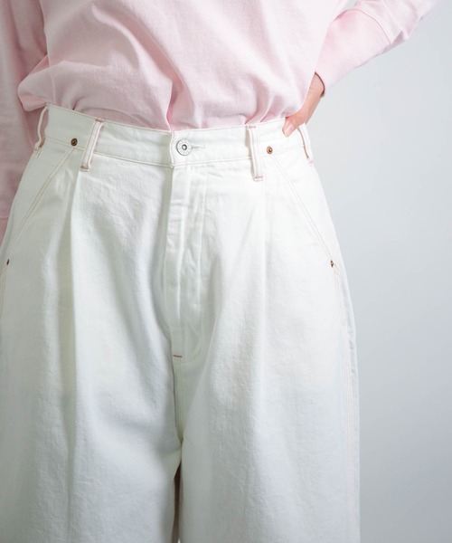 D.M.G.（ドミンゴ）の「[D.M.G / ディーエムジー] 10oz生成りデニム クロップドワイドパンツ（デニムパンツ・レディース・キナリ・M/S）」の22枚目の写真