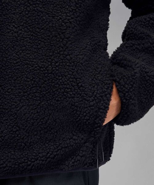 JORDAN BRAND（ジョーダンブランド）の「ジョーダン フライト メンズ ハイパイル シアリング ジャケット / Jordan Flight Men’s High Pile Shearling Jacket HV0778-010 Black（ブルゾン・メンズ・ブラック・S/M/L/XL/2XL）」の6枚目の写真