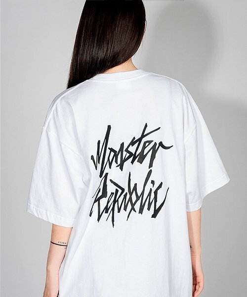 MONSTER REPUBLIC（モンスターリパブリック）の「ムーブメントロゴブラックTシャツホワイト（Tシャツ/カットソー・レディース・その他・LARGE/MEDIUM/SMALL/X-LARGE）」の3枚目の写真