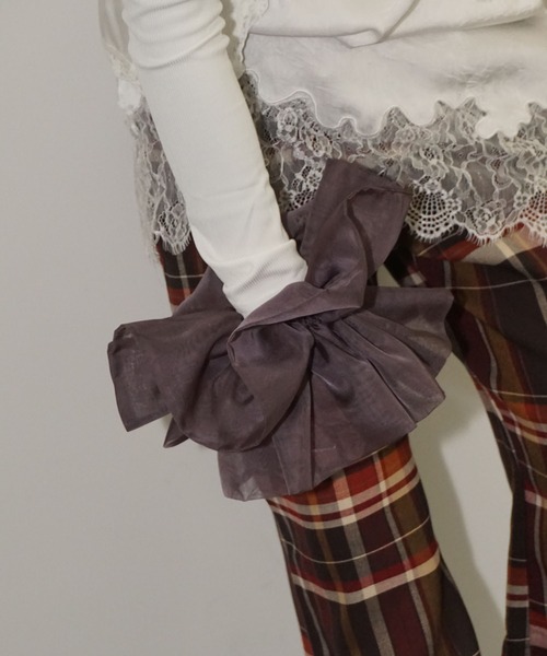 MAISON CHUCLLA(メゾンチュクラ)の「【MAISON CHUCLLA】オーガンジービッグシュシュ chaj25a01(シュシュ・レディース・ブラック/ブラウン・FREE)」の10枚目の写真