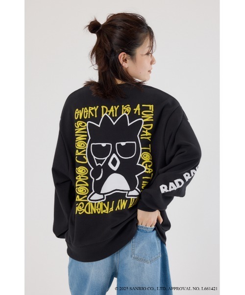 RODEO CROWNS WIDE BOWL（ロデオクラウンズワイドボウル）の「(サンリオキャラクターズ) BLC スウェットトップス（スウェット・レディース・ブルー系その他/パープル系その他/イエロー系その他/ピンク系その他・FREE）」の3枚目の写真