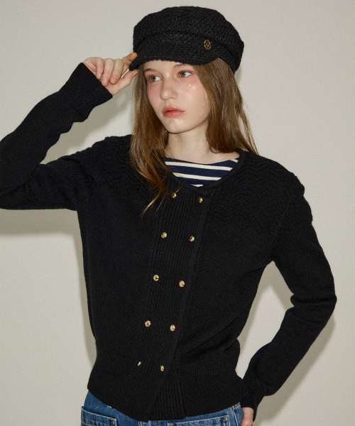 SALON DE YOHN(サロンドヨーン)の「Camille Double Button Cardigan_ Black(カーディガン/ボレロ・レディース・ブラック・SMALL/MEDIUM)」の1枚目の写真