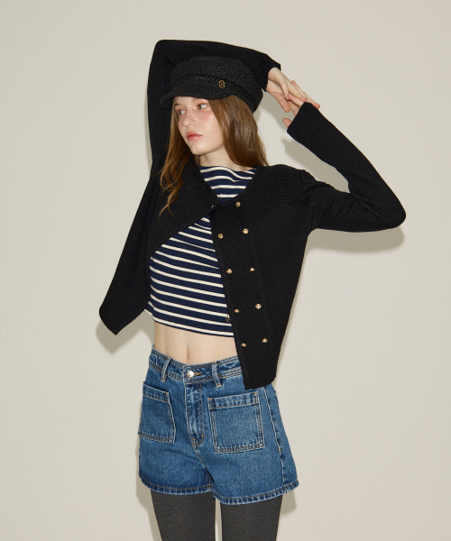 SALON DE YOHN(サロンドヨーン)の「Camille Double Button Cardigan_ Black(カーディガン/ボレロ・レディース・ブラック・SMALL/MEDIUM)」の3枚目の写真