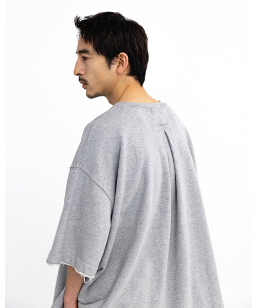 ANGLAN(アングラン)の「Valley Tuck Sweat Half Tee - Melange Grey(Tシャツ/カットソー・メンズ・その他・ONE SIZE)」の5枚目の写真