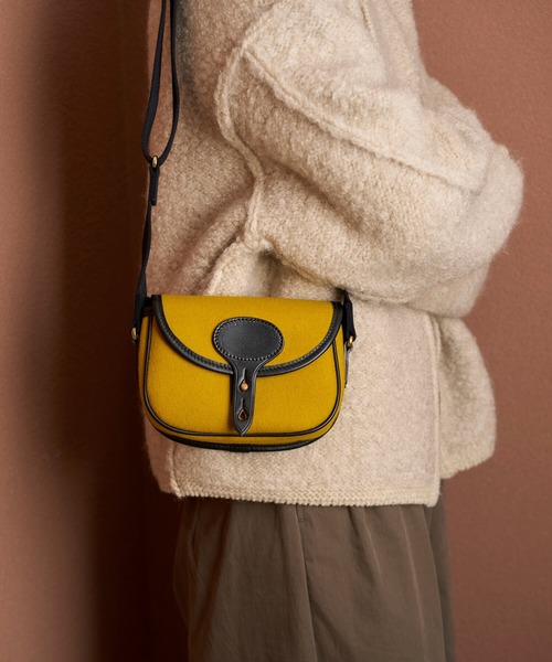 BRADY（ブレディー）の「Brady | COLNE MINI MELTON（ショルダーバッグ・レディース・マスタード/ブルー/レッド/パープル・ONE）」の8枚目の写真