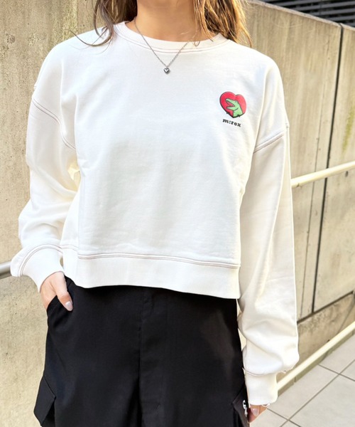 DOUBLE NAME（ダブルネーム）の「【m:rex】ハートモチーフショート丈プルオーバー（Tシャツ/カットソー・レディース・グリーン/ブラック系/オフホワイト・FREE）」の5枚目の写真