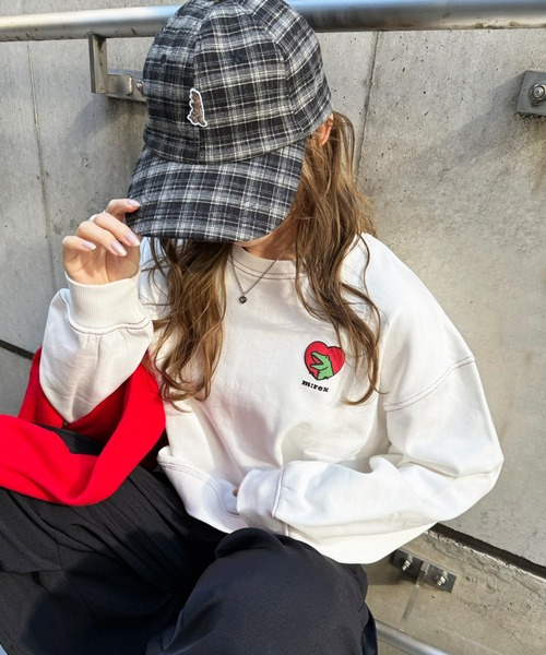DOUBLE NAME（ダブルネーム）の「【m:rex】ハートモチーフショート丈プルオーバー（Tシャツ/カットソー・レディース・グリーン/ブラック系/オフホワイト・FREE）」の7枚目の写真