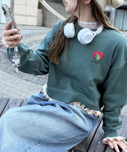 DOUBLE NAME（ダブルネーム）の「【m:rex】ハートモチーフショート丈プルオーバー（Tシャツ/カットソー・レディース・グリーン/ブラック系/オフホワイト・FREE）」の17枚目の写真