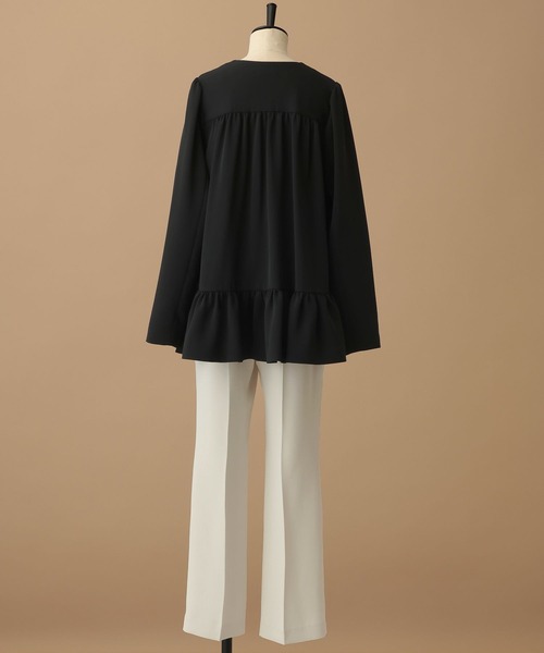 A part by（アパートバイ）の「【セレモニー】Ｃ＊フレアジャケットセットアップ（スーツセット・レディース・ブラック/ネイビー・SMALL/MEDIUM）」の4枚目の写真