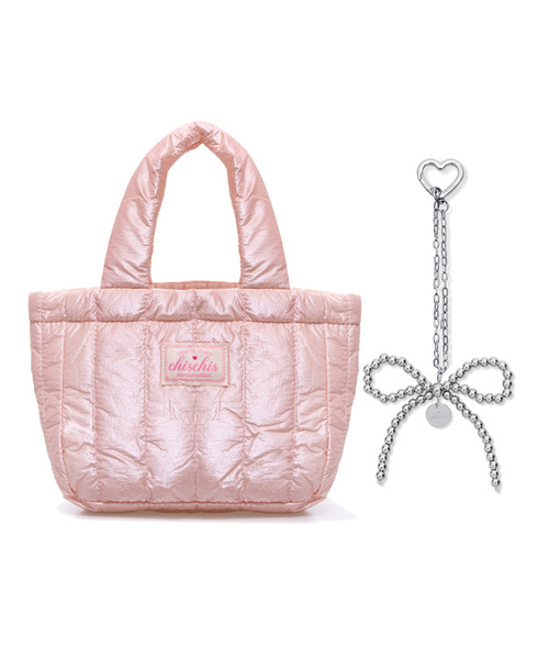 CHISCHIS（チス チス）の「[SET] CHISCHIS PADDING BAG_PINK + RIBBON HEART CHARM（トートバッグ・レディース・ホワイト/ピンク/シルバー・FREE）」の3枚目の写真