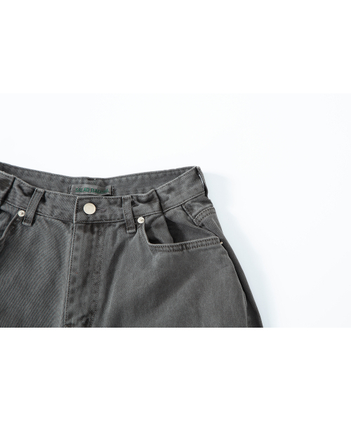 SALAD BAGUNI(サラダバグニ)の「Washed tuck pocket pants - dark gray(その他パンツ・レディース・その他・SMALL/MEDIUM)」の4枚目の写真