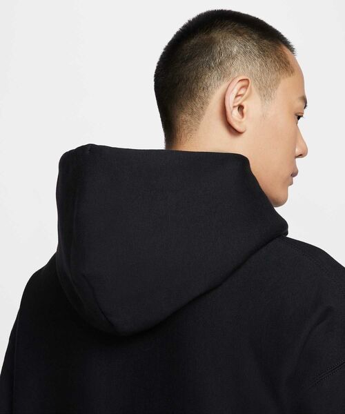 NIKE(ナイキ)の「ナイキ ソロ スウッシュ メンズ プルオーバー パーカー / Nike Solo Swoosh Men's Pullover Hoodie HV1083-010 Black(パーカー・メンズ・ブラック・M/XL/L/S/2XL)」の19枚目の写真