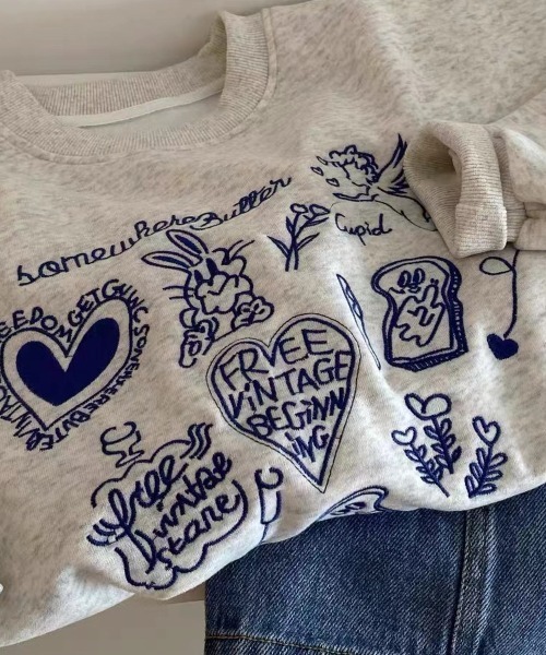 Feliz(フェリス)の「ラフタッチ刺繍起毛スウェット(スウェット・レディース・グレー・FREE)」の6枚目の写真