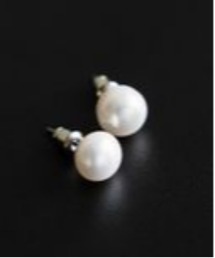 ヒトツブパールピアス