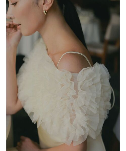 LAGUNAMOON(ラグナムーン)の「【ソンイさんコラボ】LADYチュールショールキャミドレス 結婚式 お呼ばれ(ドレス・レディース・チャコールグレー/イエロー・MEDIUM/SMALL)」の4枚目の写真