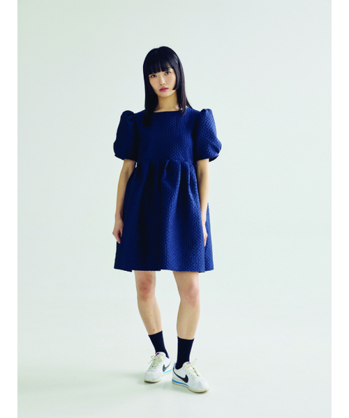 BOMNAL BOUTIQUE(ボムナルブティック)の「パフスリーブミニドレス _ ネイビー(ワンピース・レディース・その他・SMALL/MEDIUM)」の1枚目の写真