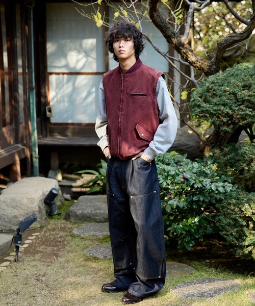 kutir（クティール）の「DOUBLE KNEE CURVE BUGGY RIGID DENIM PANTS／ダブルニーカーブバギーリジットデニムパンツ（デニムパンツ・メンズ・インディゴブルー/ブラック・SMALL/MEDIUM/LARGE）」の6枚目の写真