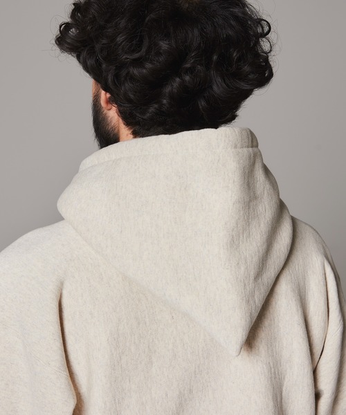 Champion(チャンピオン)の「【Champion/チャンピオン】メンズ TRUE TO ARCHIVES リバースウィーブ(R) 2ndパテントモデル プルオーバーアフターフーデッドスウェットシャツ(スウェット・レディース・シルバーグレー・LARGE/SMALL/MEDIUM/X-LARGE)」の8枚目の写真